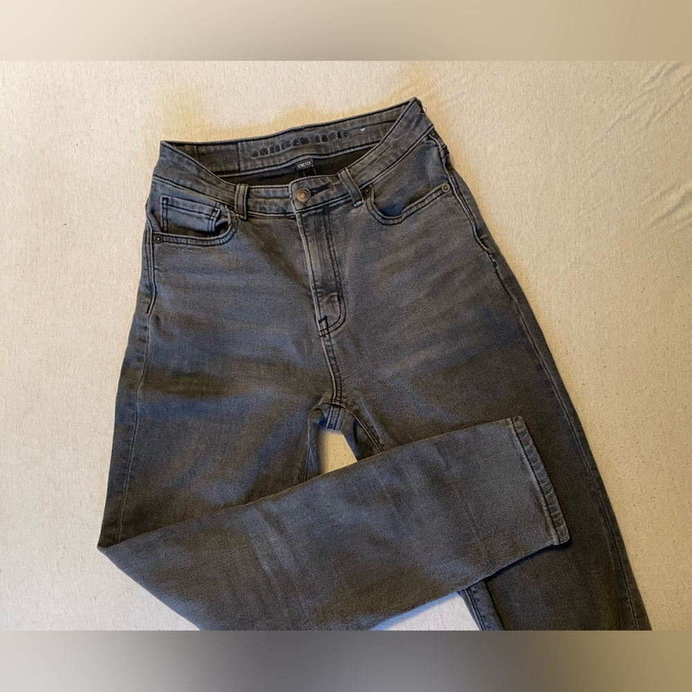 amercian eagle high rise stretch mom jeans black size 00 short